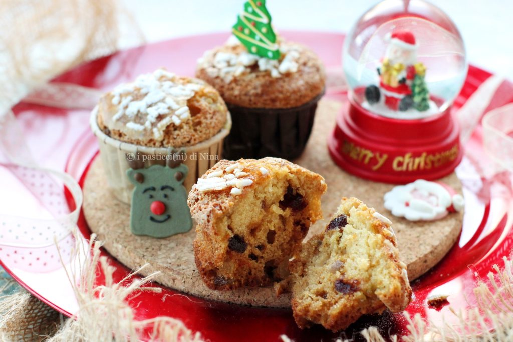 Muffins de Navidad sabor panettone listos en pocos minutos detalle para la mesa fácil económico caseros recetas i pasticcini di Nina