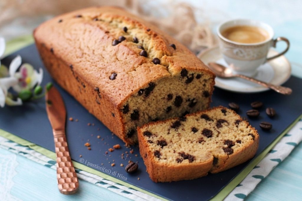 plumcake de café con gotas de chocolate receta fácil para el desayuno i pasticcini di Nina
