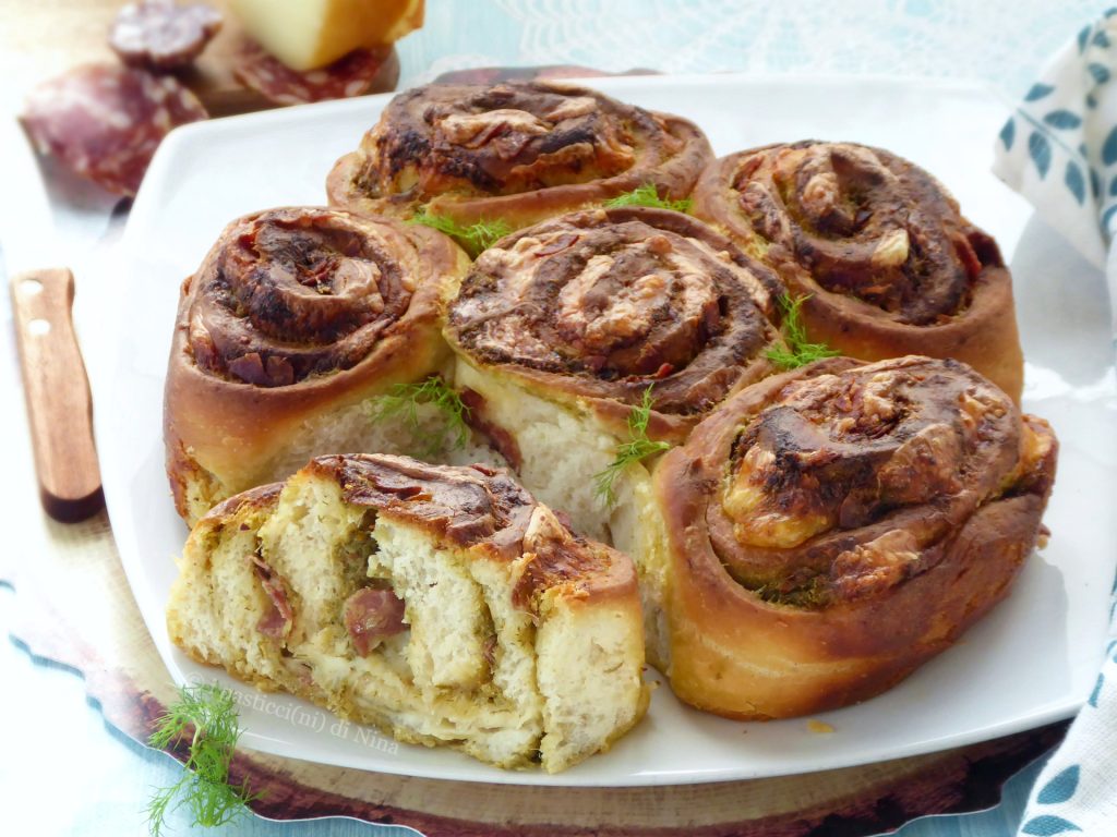Tarta brioche con salami y hinojo rollitos masa brioche I Pasticcini di Nina