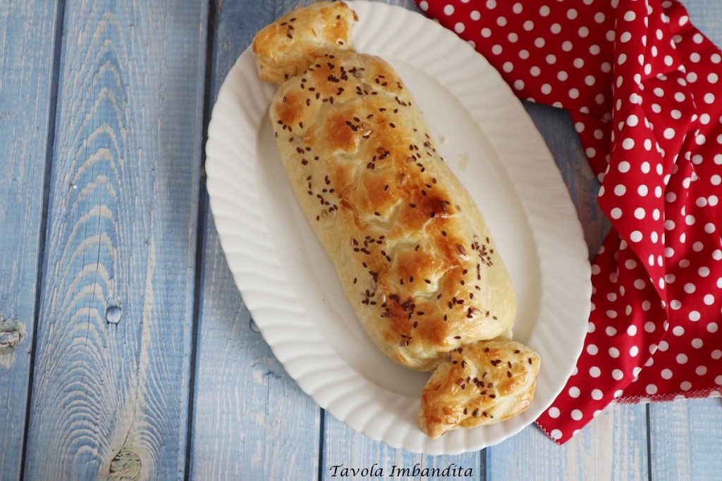 Cotechino en hojaldre con crema de patata