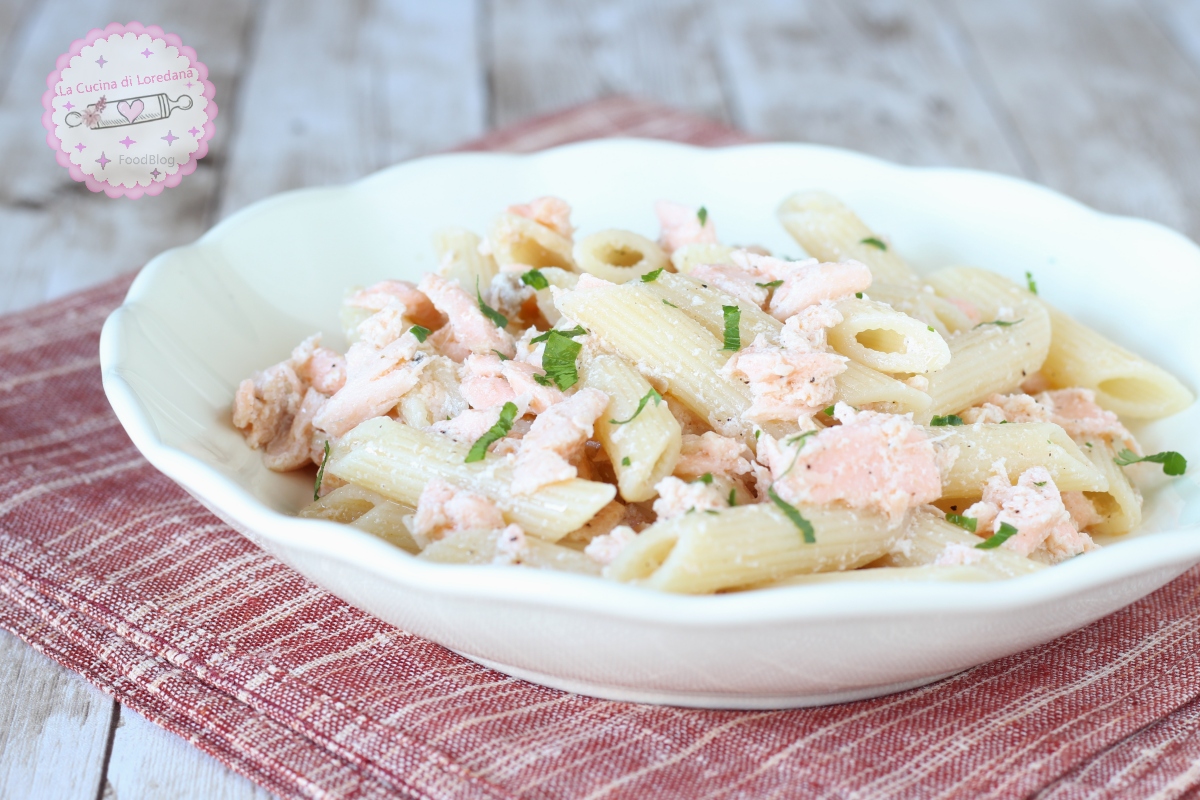 PASTA CON SALMÓN FRESCO receta facilísima y sin nata