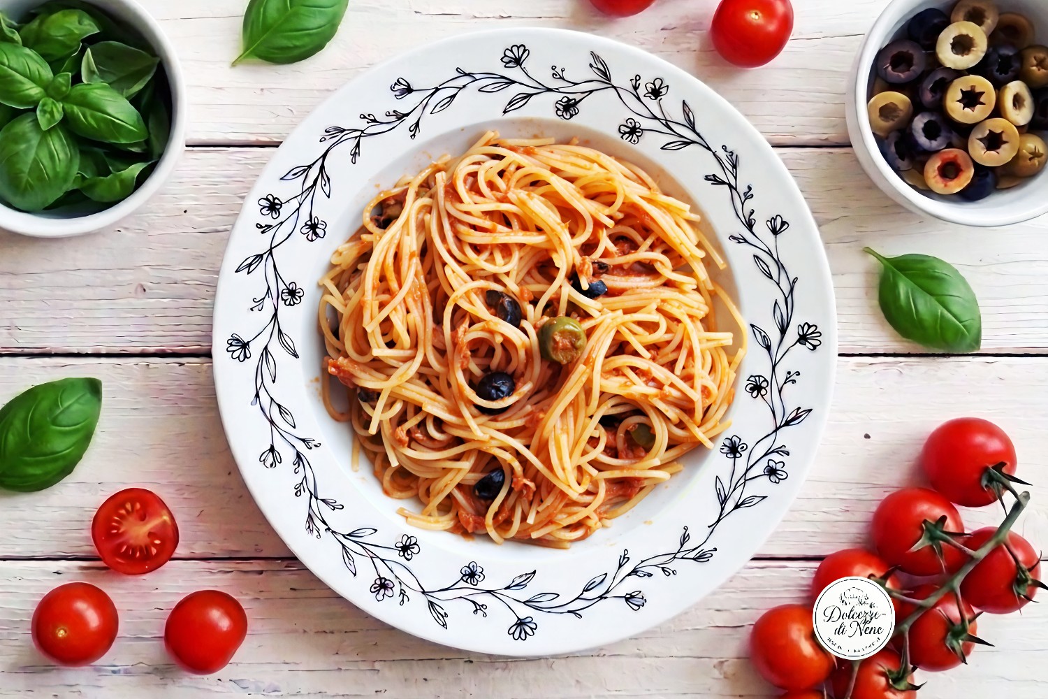 ESPAGUETIS CON ACEITUNAS