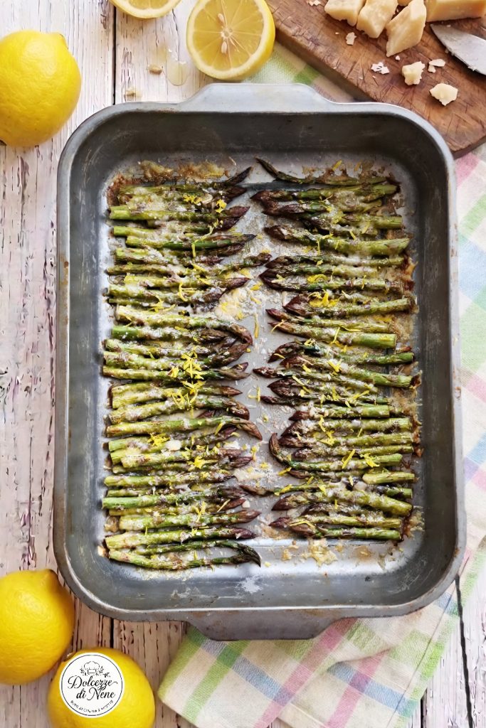 espárragos al horno con limón y parmesano