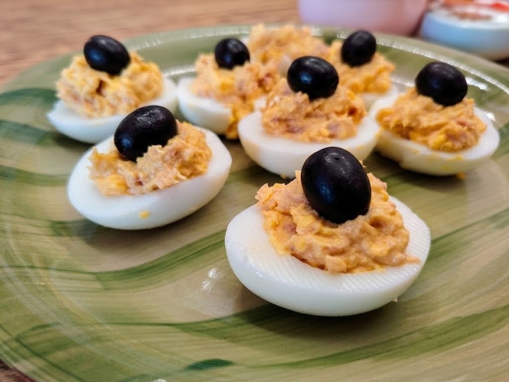 Huevos rellenos: un aperitivo riquísimo