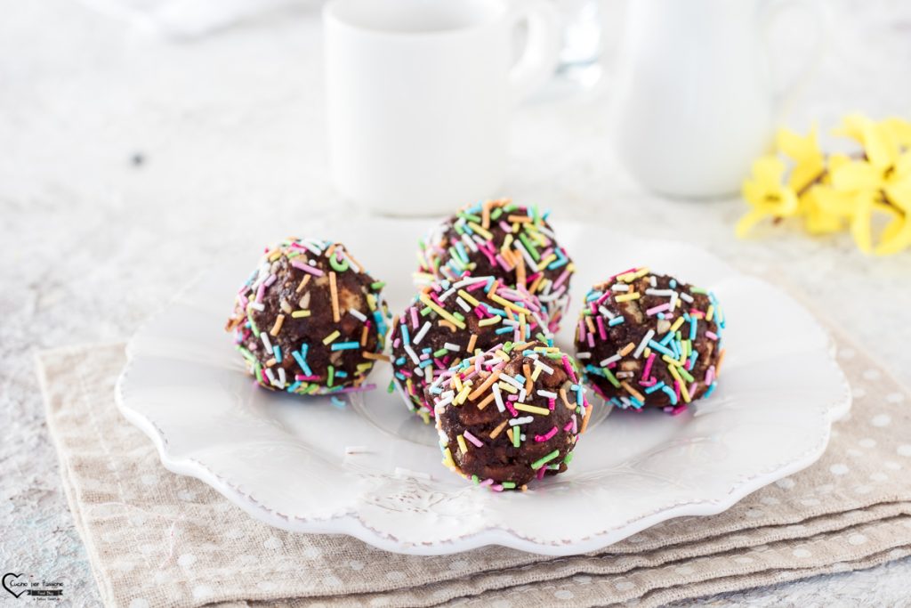 Bolitas de chocolate negro