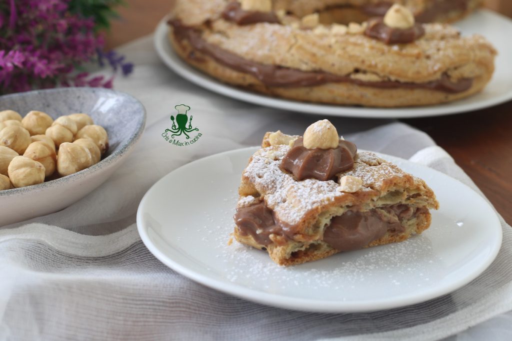 Corona de pasta choux de avellanas con crema de Nutella 4