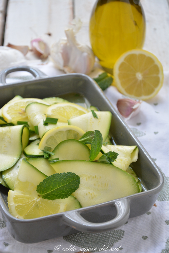 Calabacines marinados al limón y menta