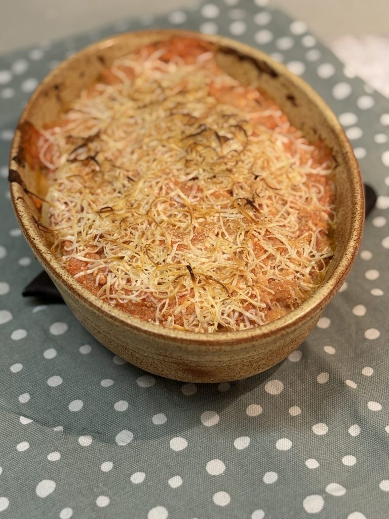 los ñoquis a la romana gratinados con tomate y ricotta listos