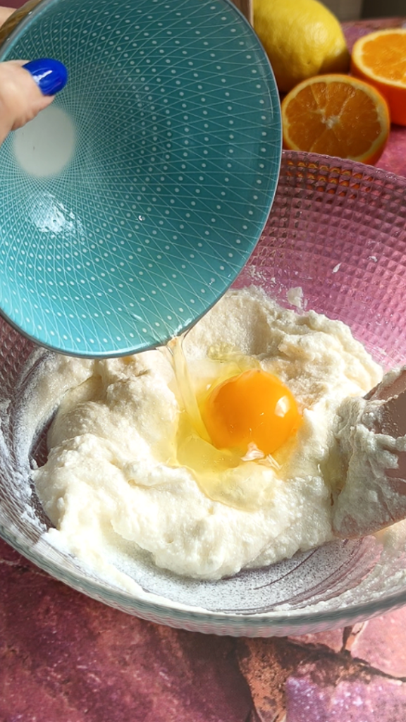 Añadimos los huevos