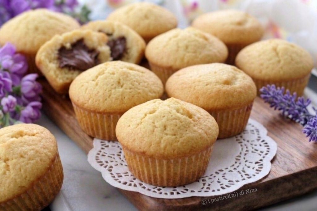 muffins rellenos de Nutella corazón cremoso que no se endurece receta i pasticcini di Nina