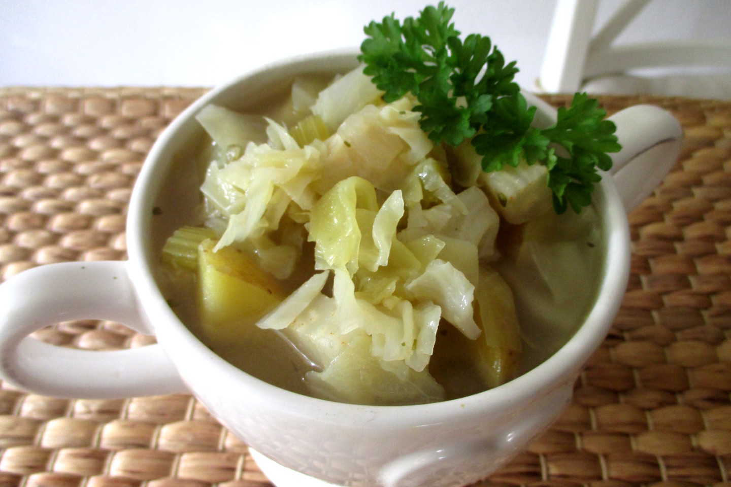 Sopa de col y patatas