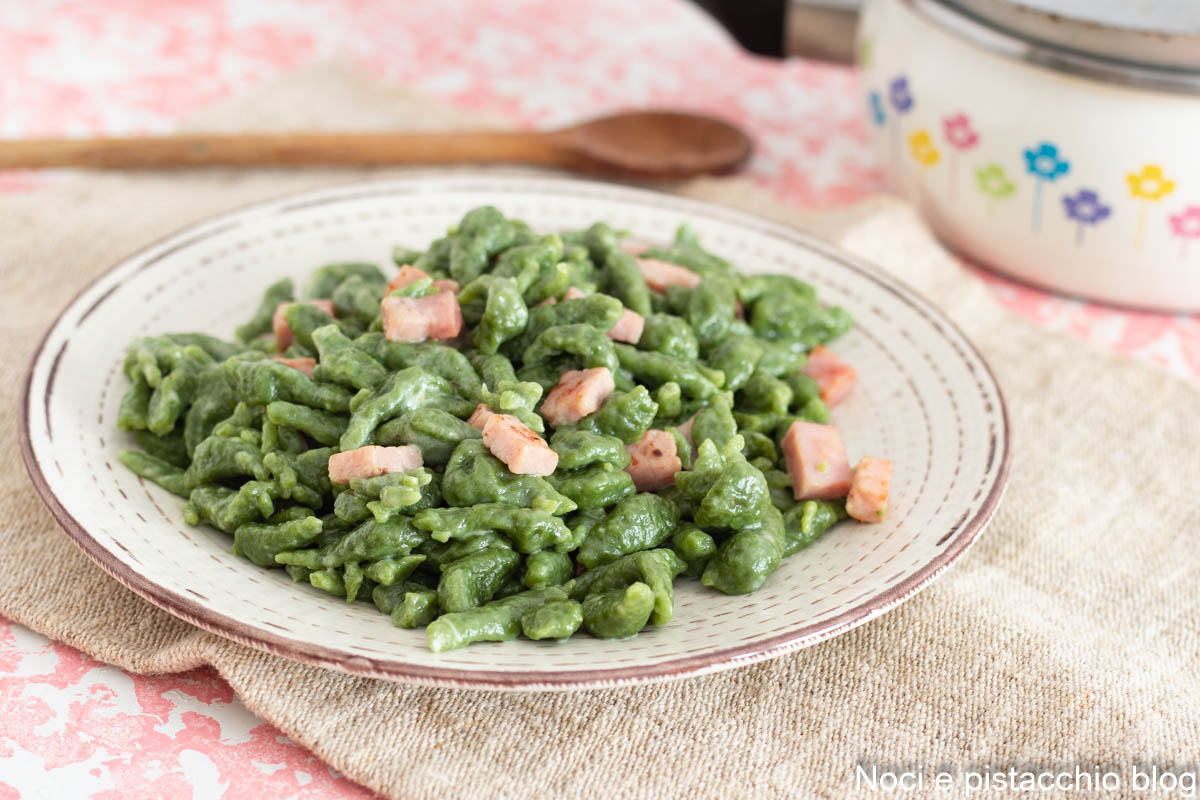 Spatzle de espinacas o ñoquitos tiroleses