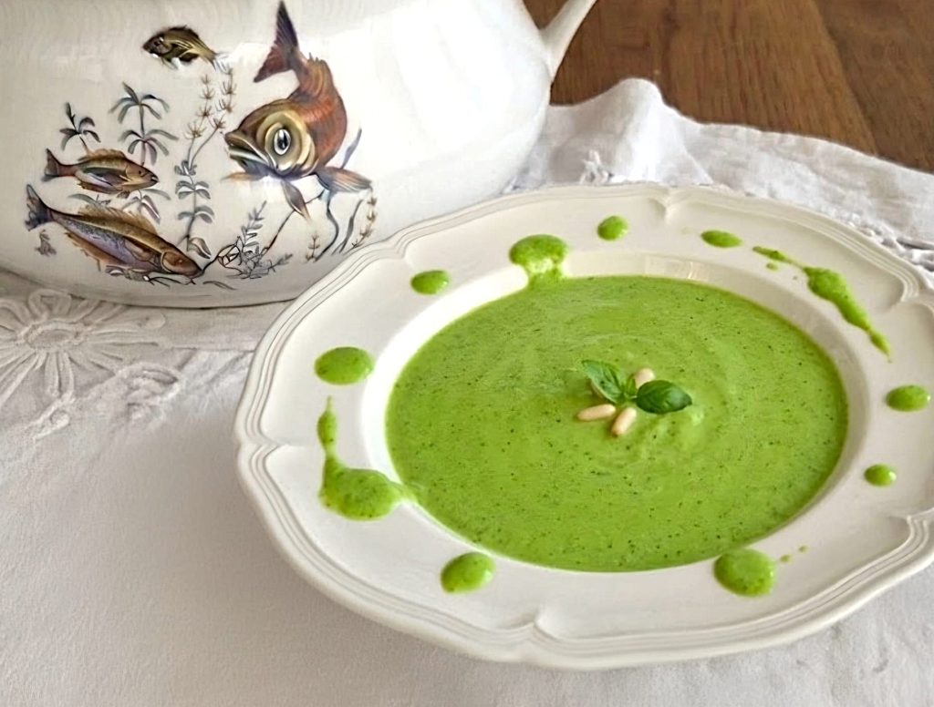 Crema de guisantes frescos: receta fácil y rápida