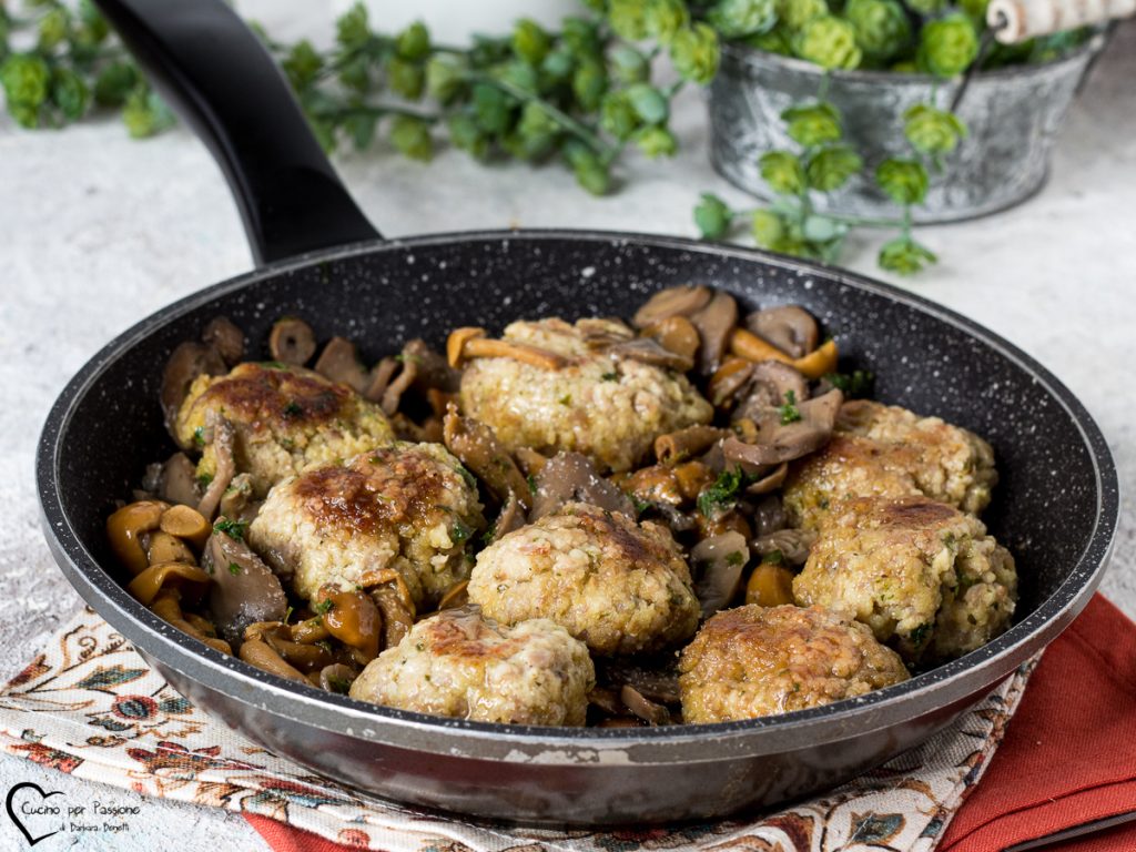 albóndigas de pollo con setas