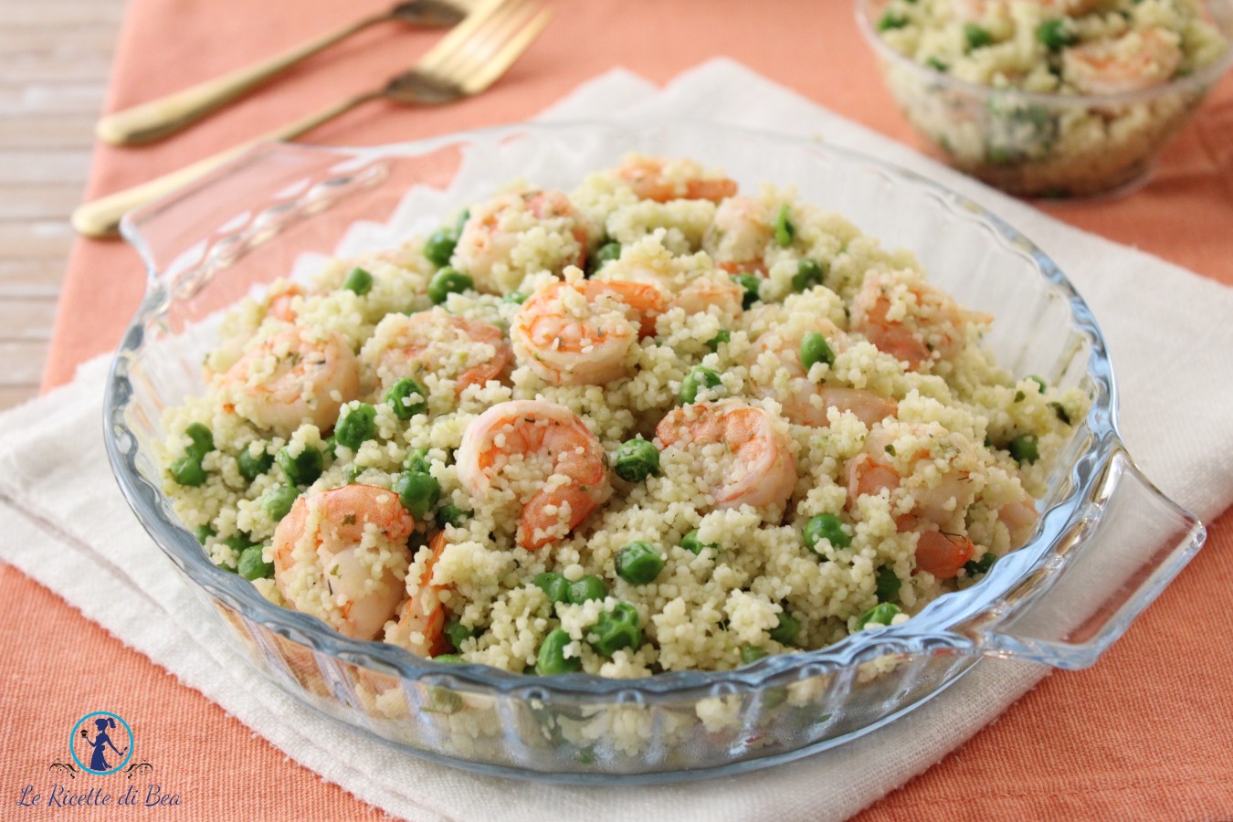 Cous cous con gambas, guisantes y pesto a la genovesa
