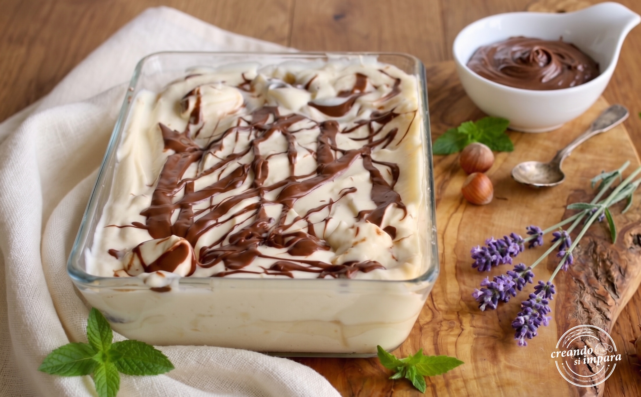 Tarta fría de crema diplomática y Nutella: la receta fácil y deliciosa sin horno