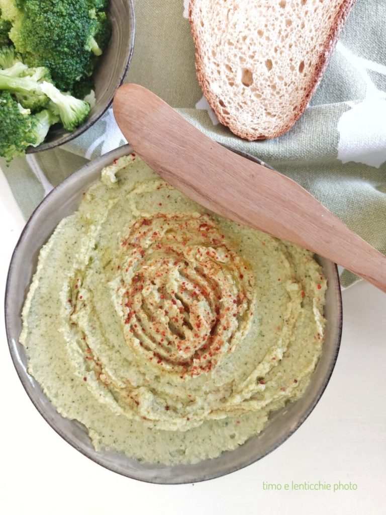 Hummus de brócoli