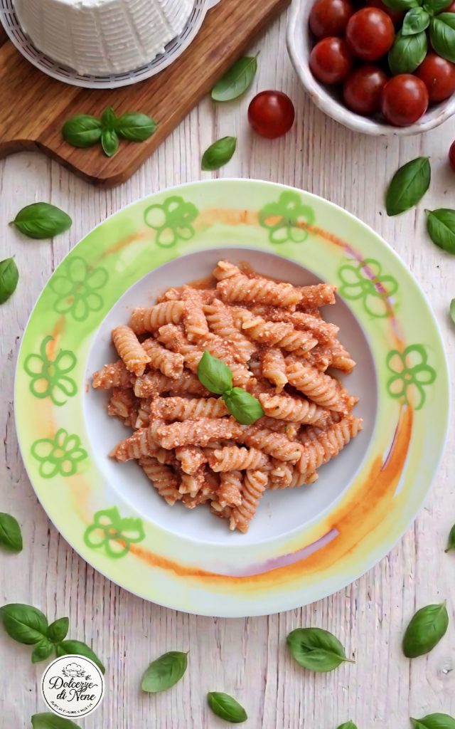 Pasta con Ricotta y Tomate