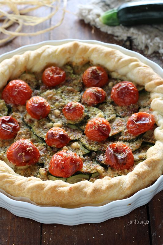 tarta salada calabacín y tomates cherry
