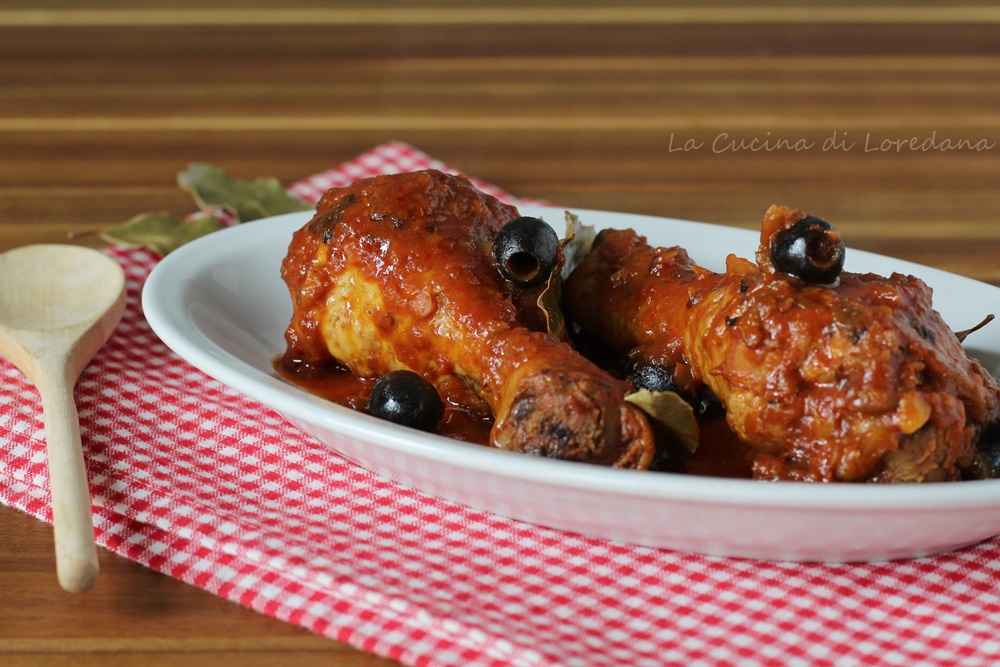 pollo guisado en sartén