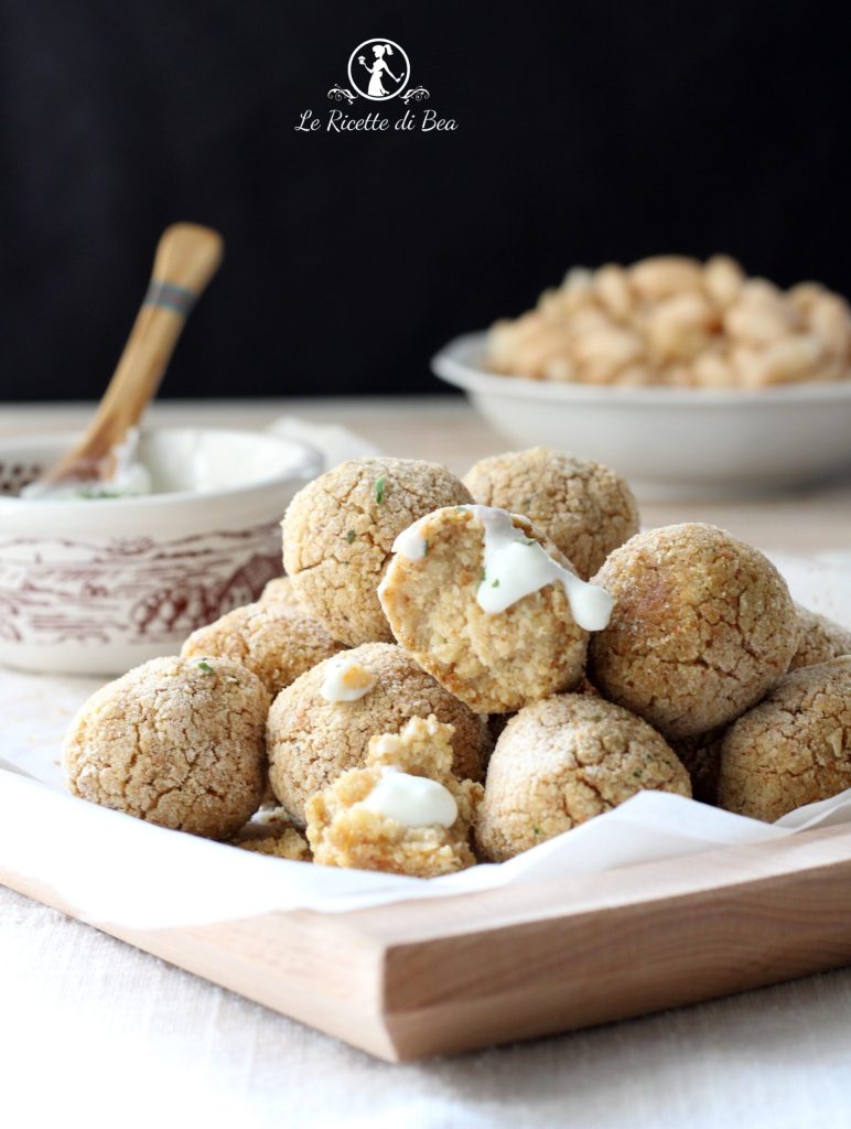 albóndigas con alubias cannellini