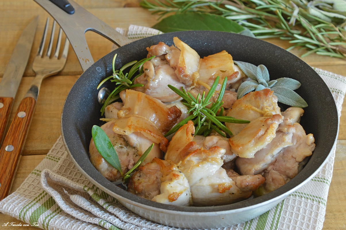 Rollitos de pollo y bacon fáciles y jugosos