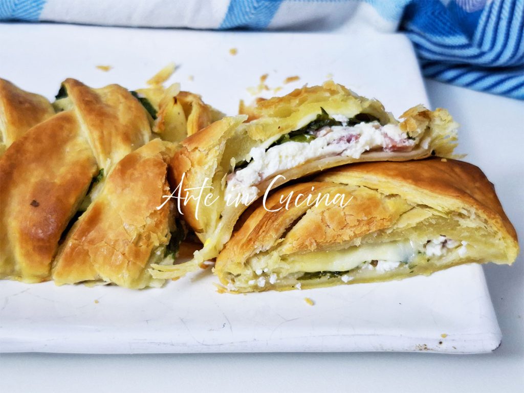 TRENZA SALADA PASQUALINA rústico de Pascua rápido