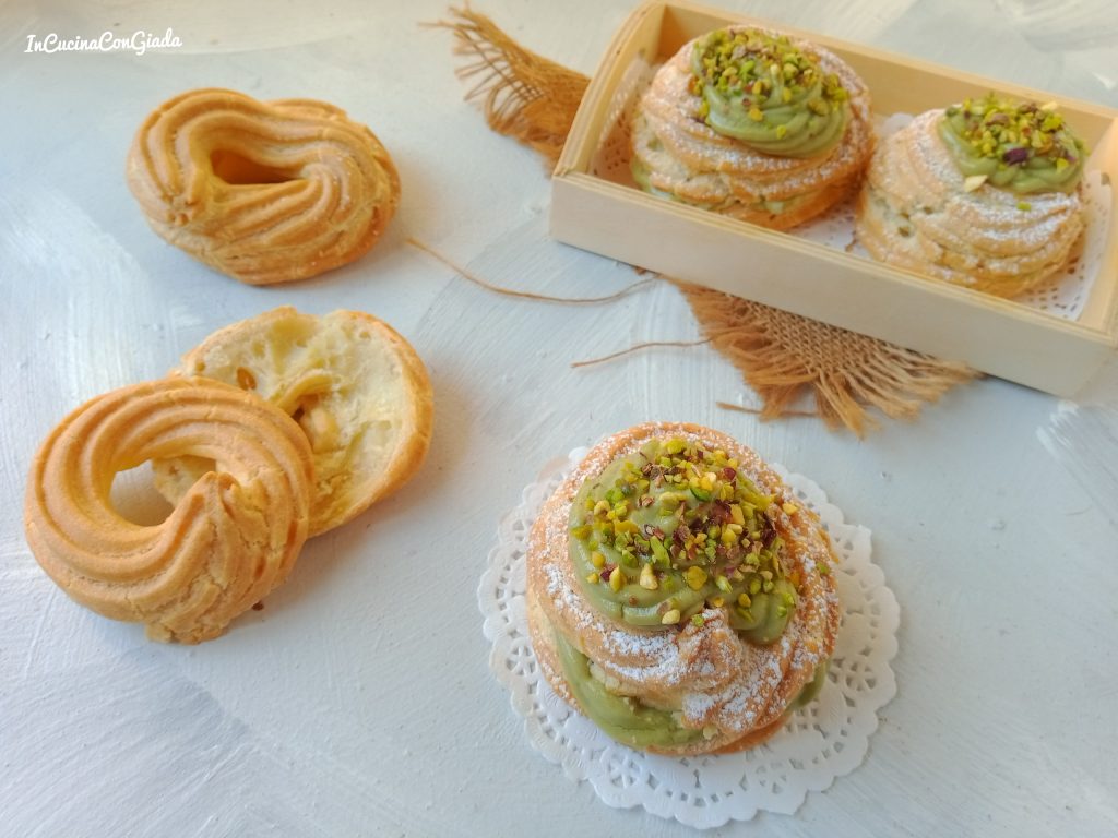 Zeppole de pistacho