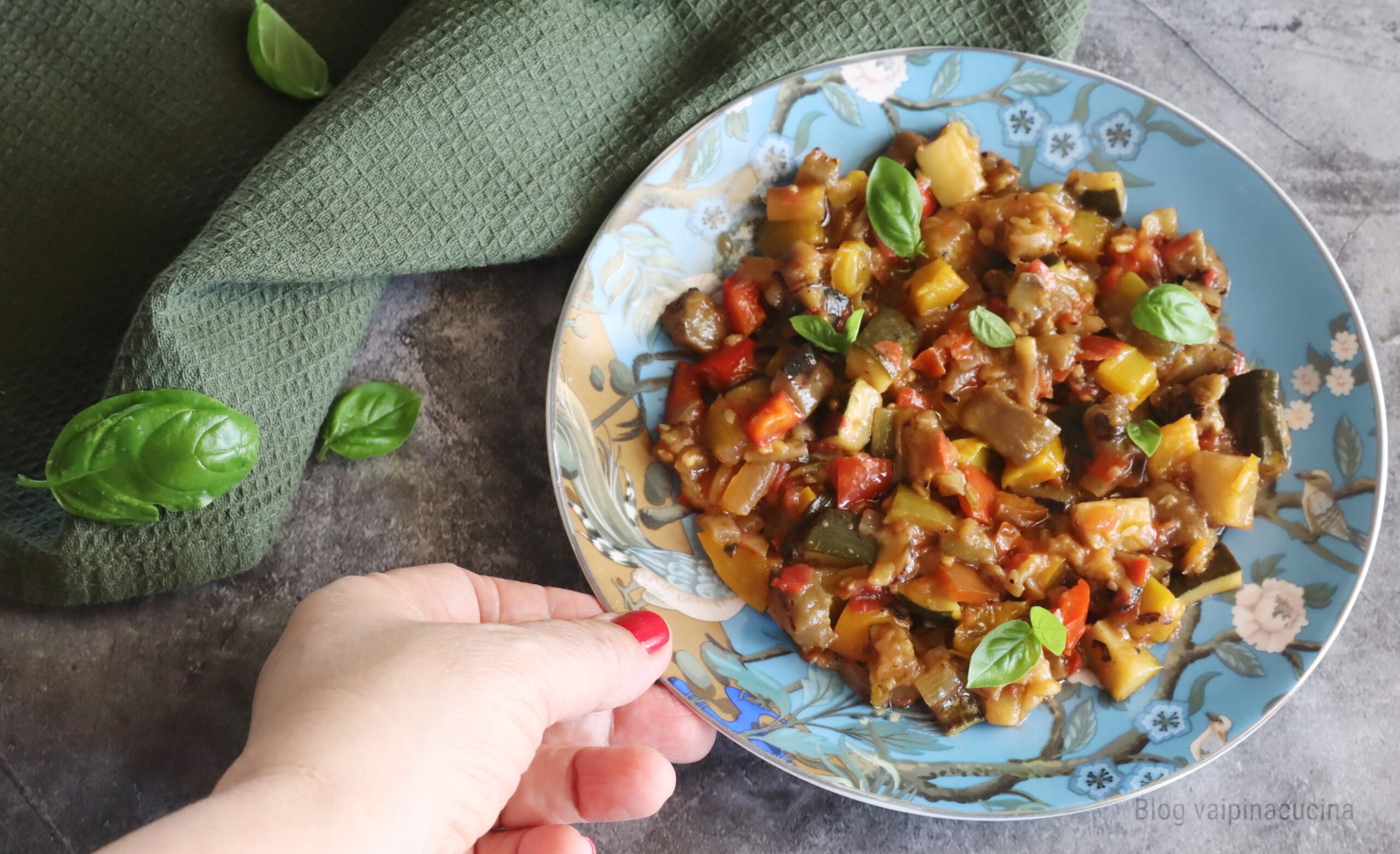 Caponata de legumes com Incrível Cocotte