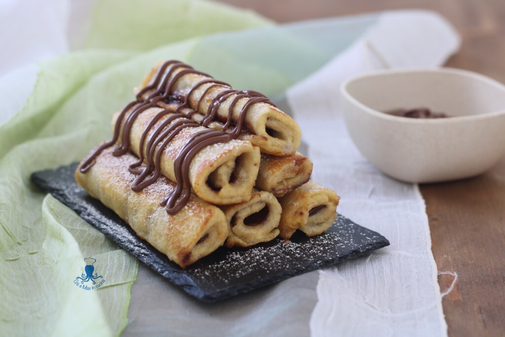 Rolinhos de French toast com Nutella