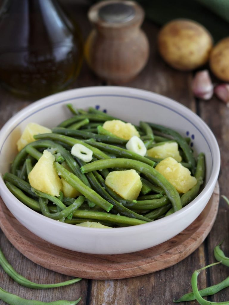 Salada de vagem e batatas