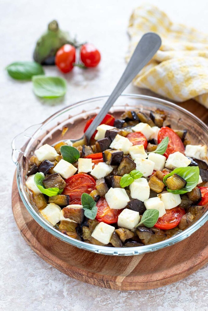 salada de berinjela tomates e feta