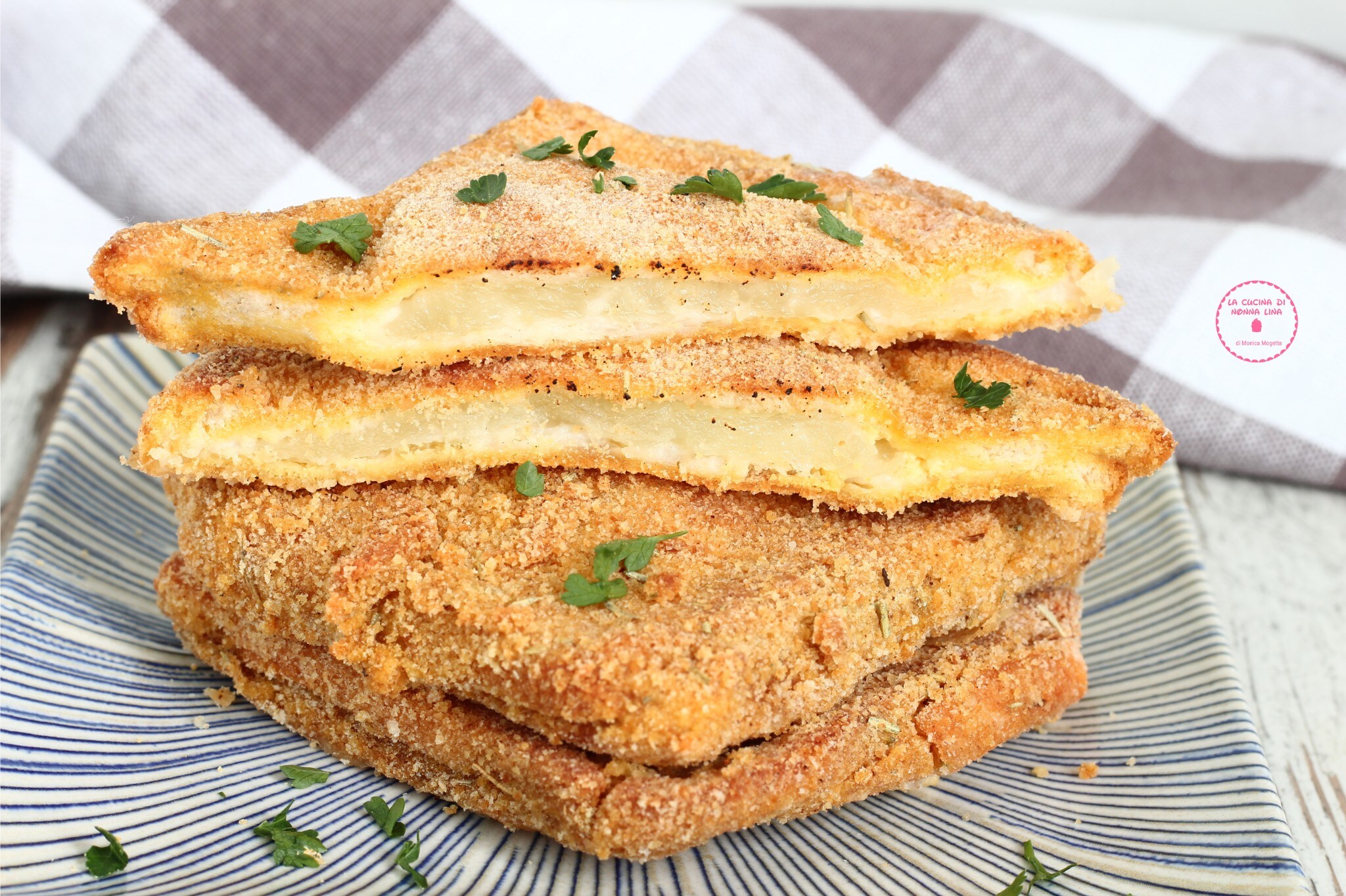 Mozzarella na carrozza assada