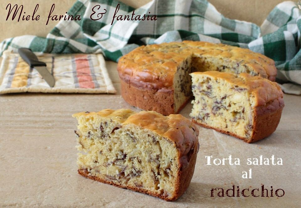 Torta salgada com radicchio e presunto