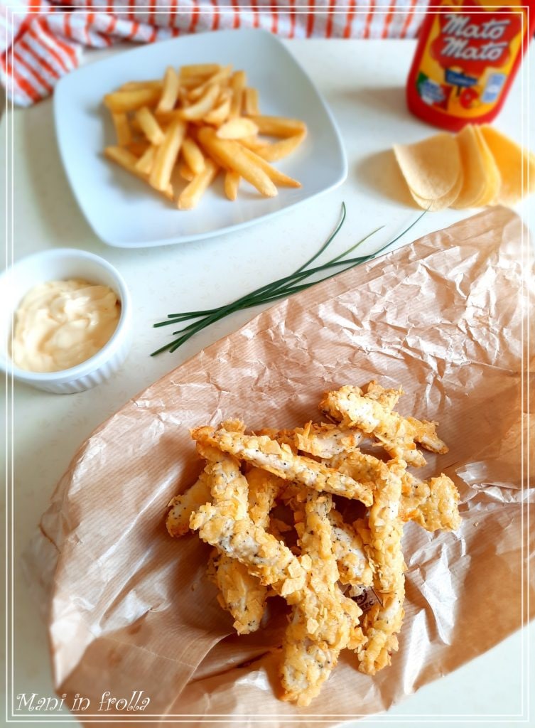 Palitinhos de frango assados com empanado de batata chips