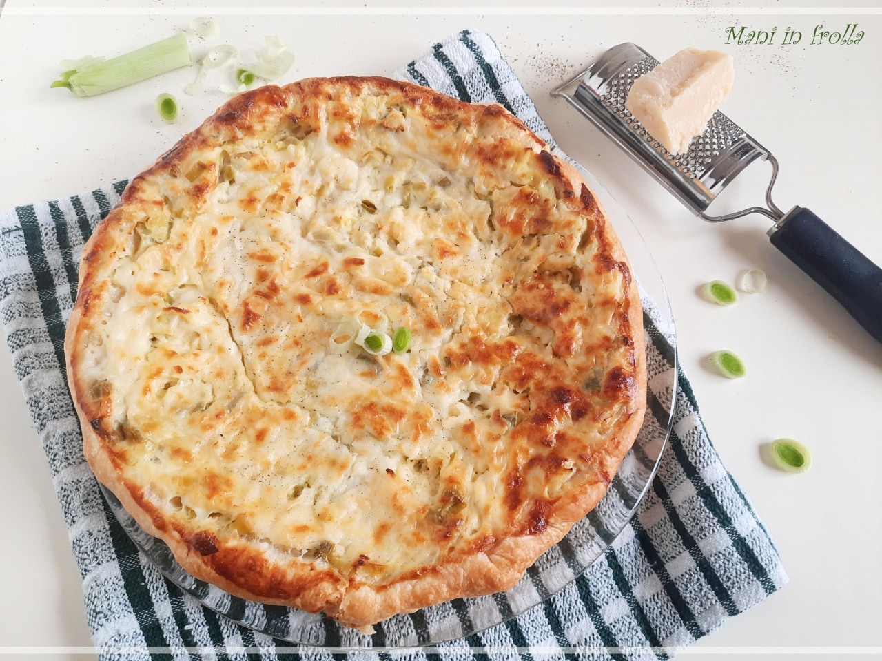 Torta salgada de alho-poró