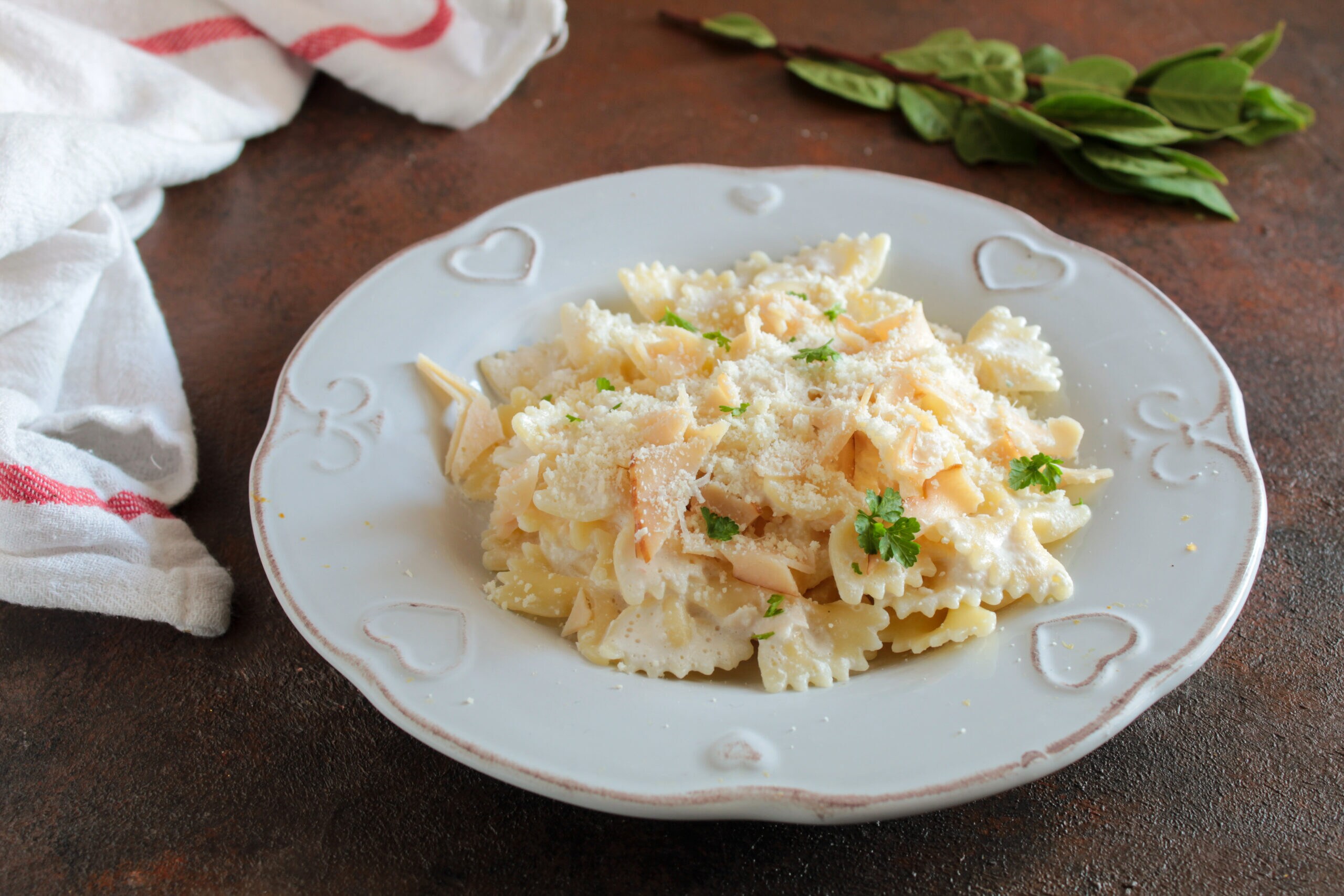 Farfalle com creme de peru