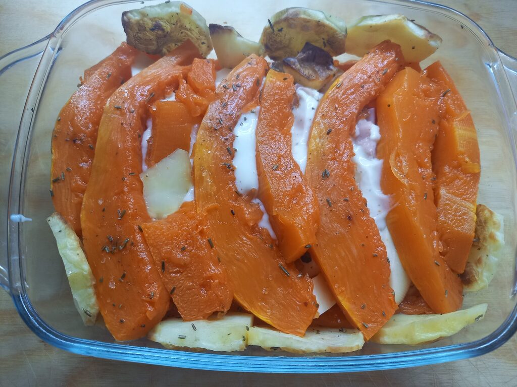 Torta de abóbora e batatas