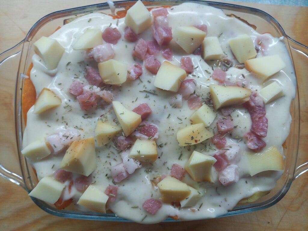 Torta de abóbora e batatas