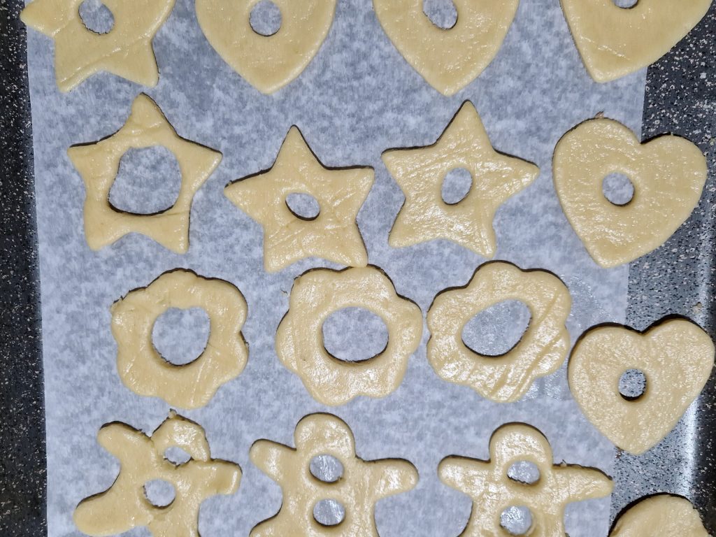 Biscoitos de espelta recheados com laranja