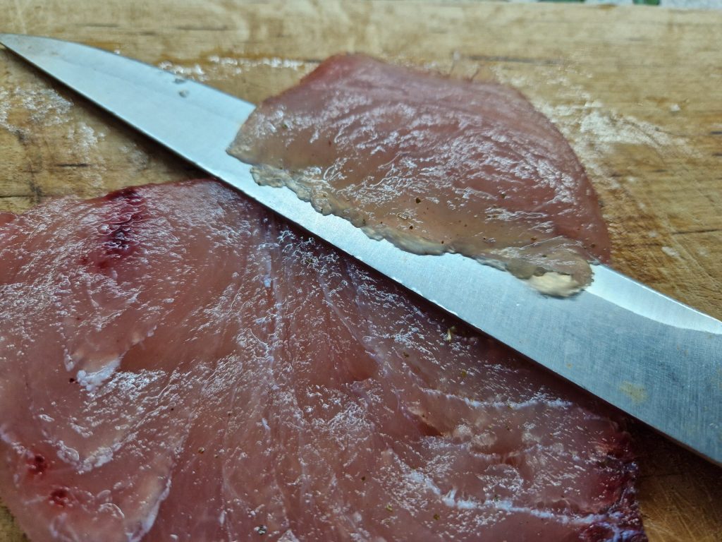 Peixe-espada marinado a seco