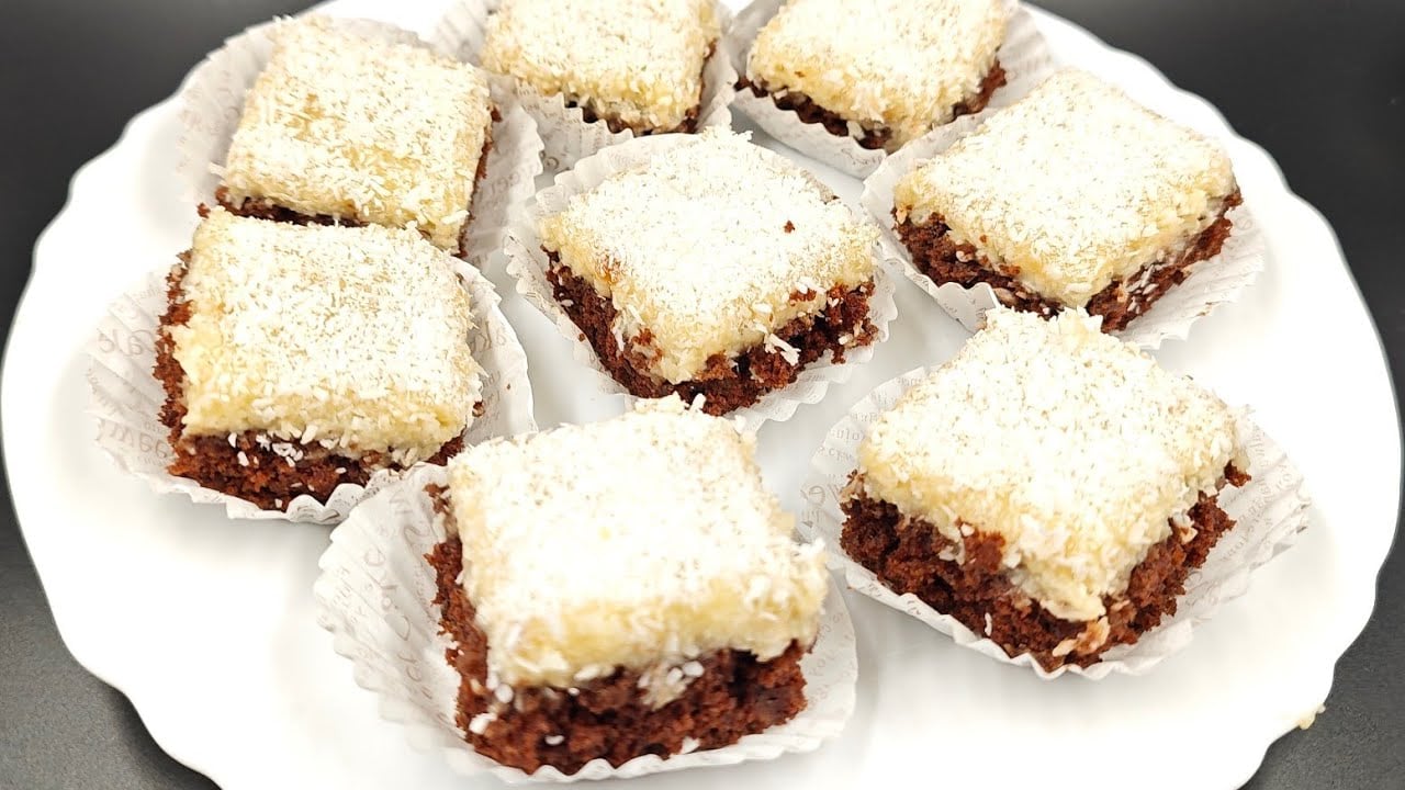 Quadradinhos veganos de chocolate e coco