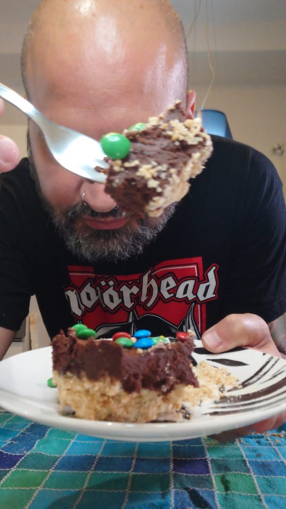 Torta Mousse de Chocolate Amargo Sem Forno