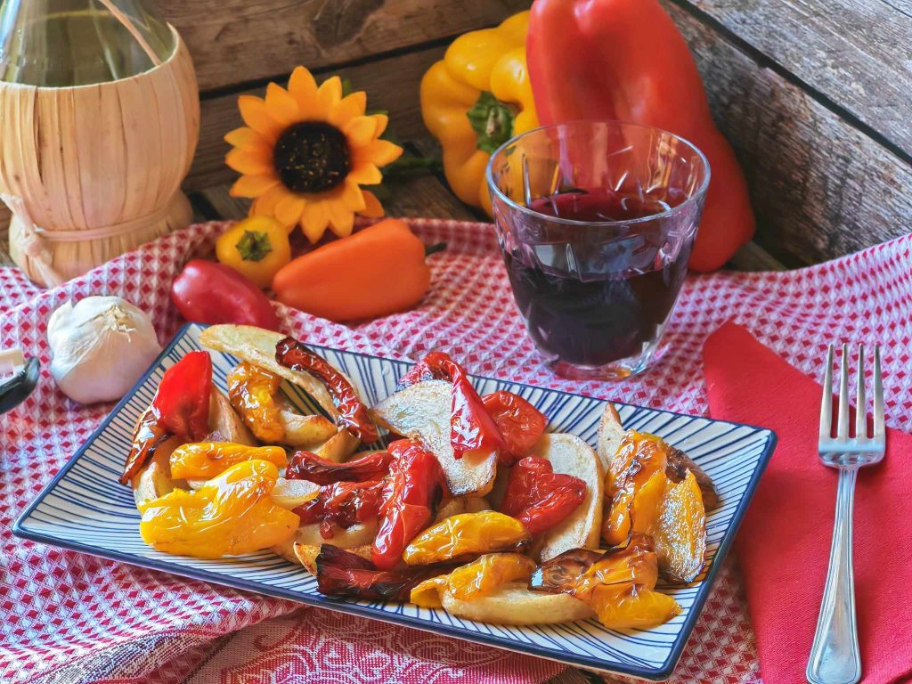 Batatas e pimentões