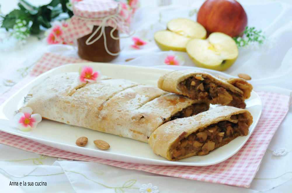 Strudel com geleia de figo e maçãs