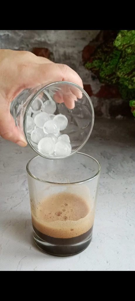 Despejar os cubos de gelo