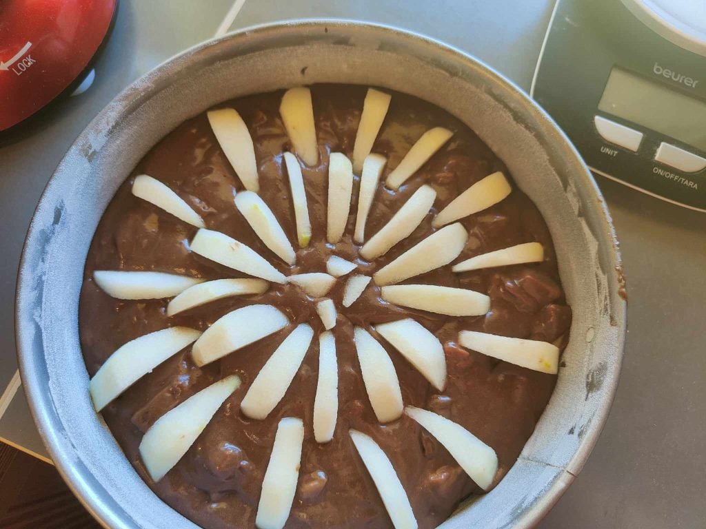 Bolo de pera e chocolate fofo