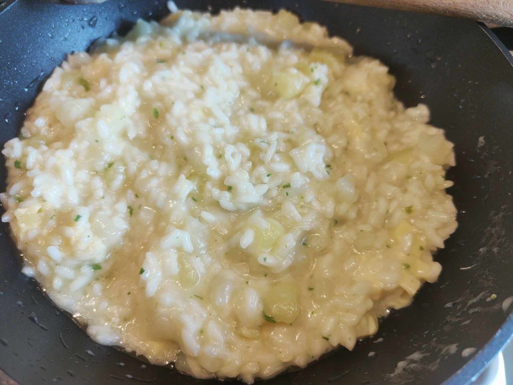 Arroz com batatas e provolone