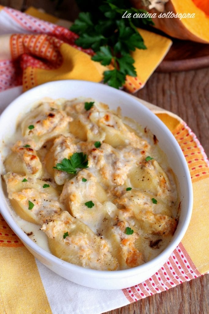 Conchiglioni recheados linguiça