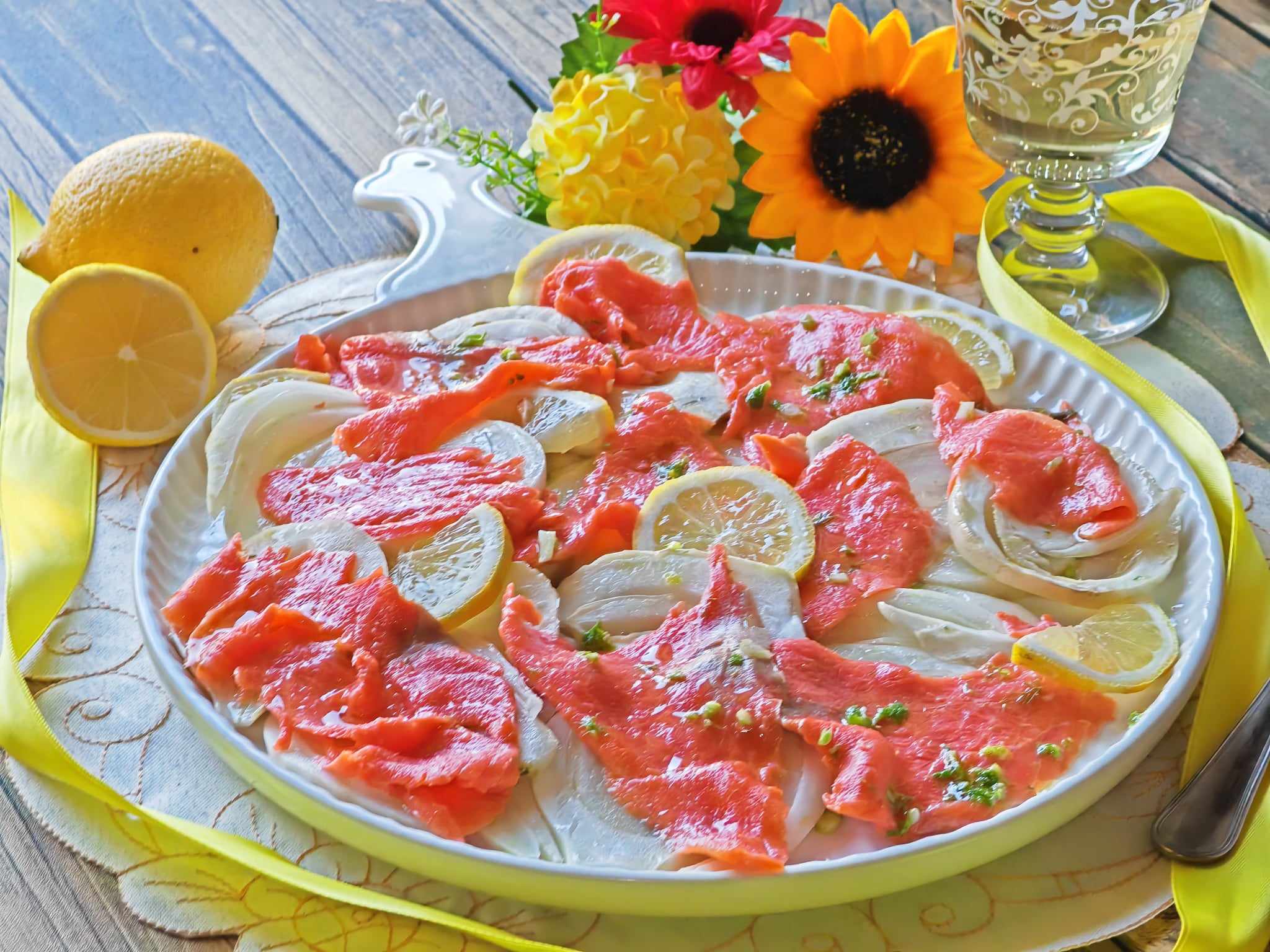 Salada de erva-doce e salmão